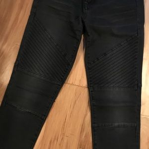 🆕 BRAND NEW Treasure & Bond moto jeans